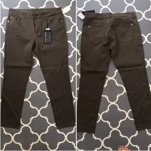 DL1961 Margaux Skinny jeans sz 32 NWT